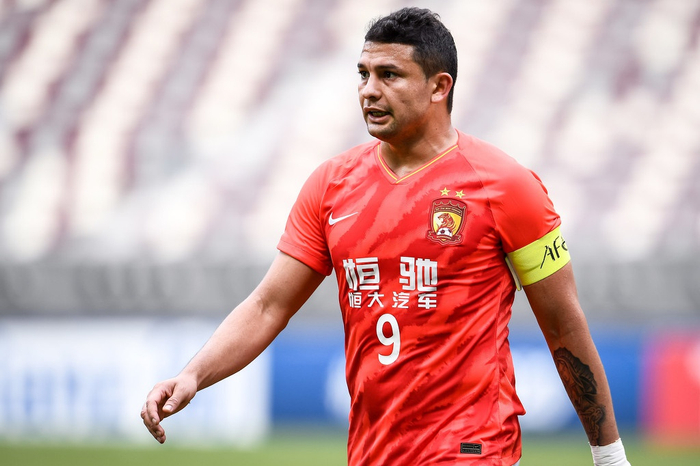 加时末段亚特兰大止住颓势：亚冠节点到来，质疑声仍在，数据趋势出现新变化(意甲亚特兰大延期)-爱游戏网页版