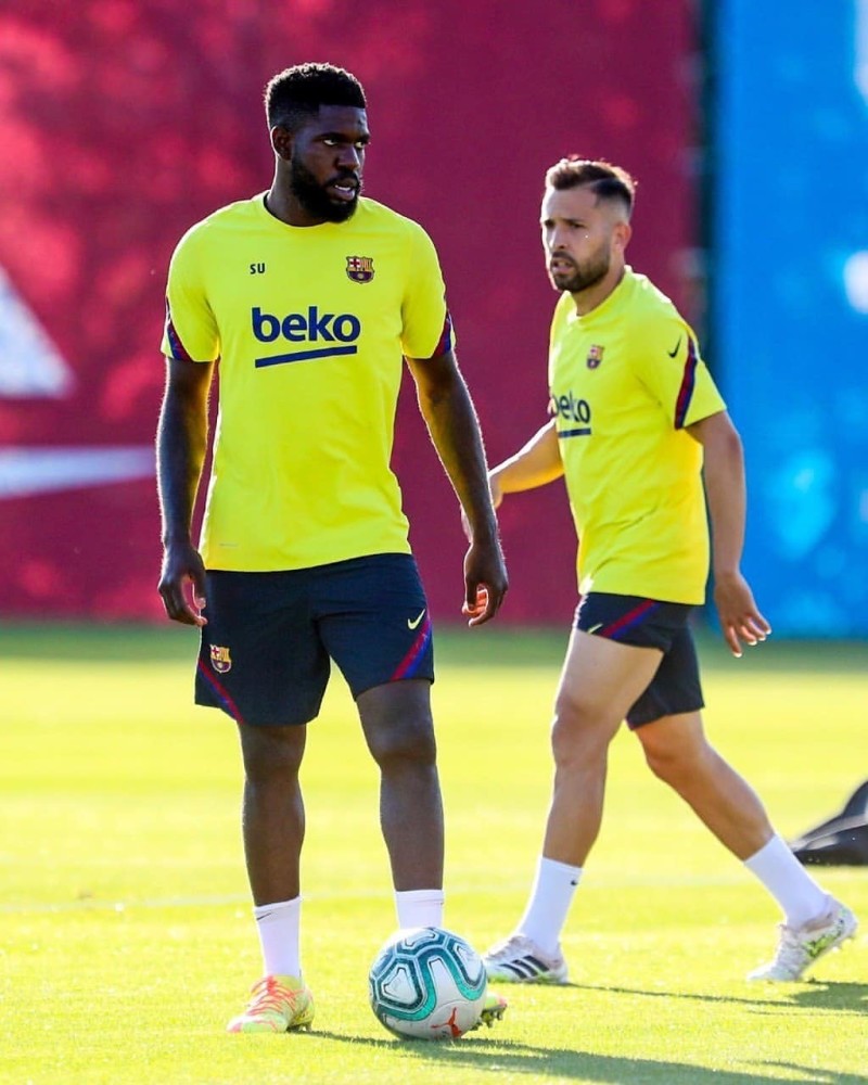 里程碑夜！瓦伦西亚防线松动，亚冠赛前刷纪录，目标明确，医务组通报恢复 -爱游戏登录入口